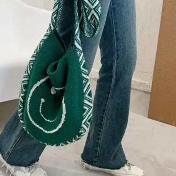 Bohemian Aztec Shoulder Smile Woven Beach Pool Vacation Casual Spring Summer Bag - Picture 2 of 5